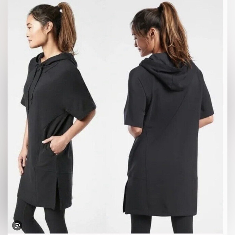 Athleta Cabana Tunic Hoodie in Black.